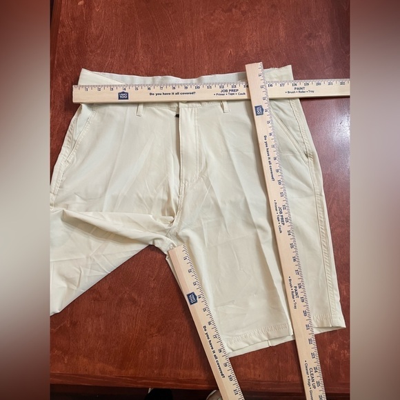 Trunks Men's 360 Utility Shorts 34 Active Sports Cream 5 Pocket Bermuda NWOT - Picture 8 of 11
